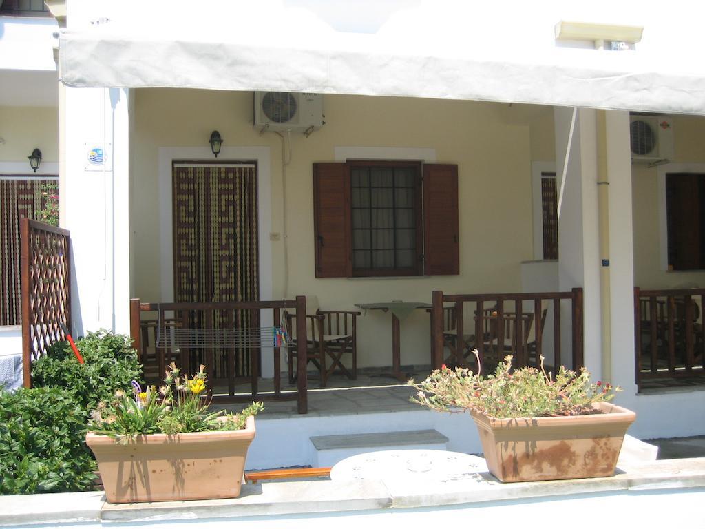 Ammos Studios And Apartments Mikro Exterior foto